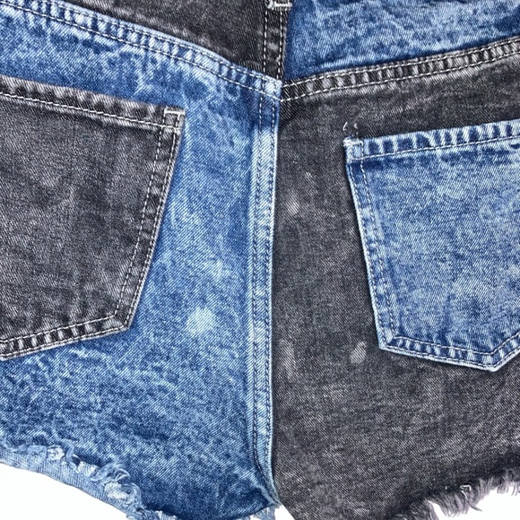 Shein jean shorts size 6 - Picture 8 of 10